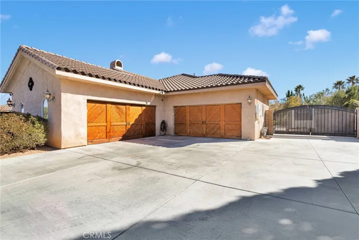19189 Kanbridge, Apple Valley, California 92308