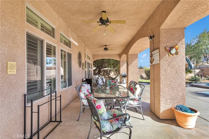 19189 Kanbridge, Apple Valley, California 92308