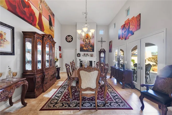 19189 Kanbridge, Apple Valley, California 92308