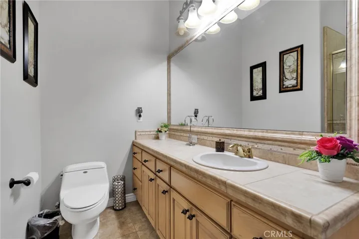 19189 Kanbridge, Apple Valley, California 92308