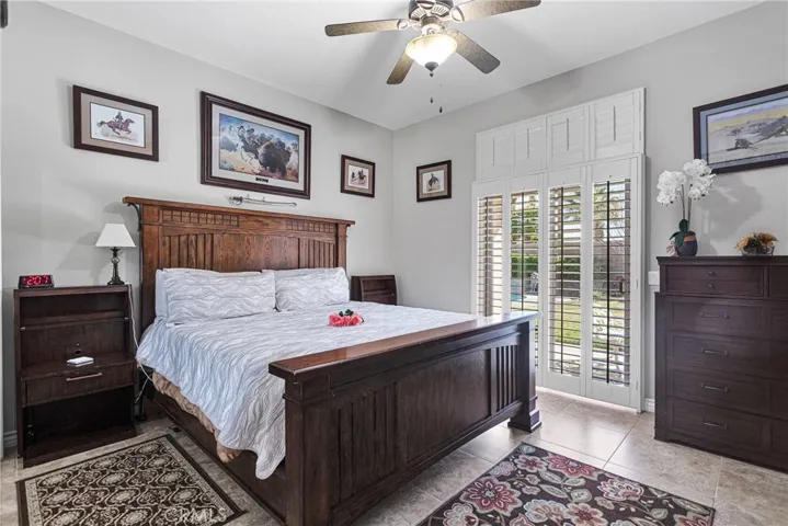 19189 Kanbridge, Apple Valley, California 92308