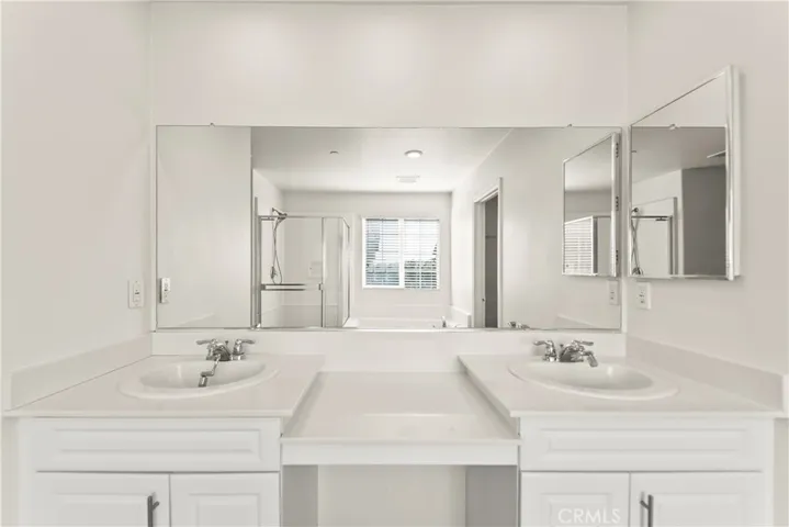 6111 Rosewood Way, Eastvale, California 92880