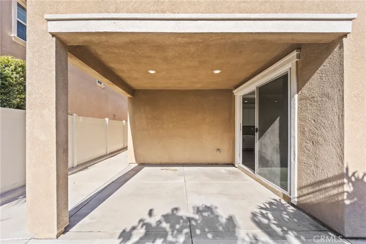 6111 Rosewood Way, Eastvale, California 92880