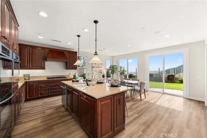 4568 Creekside, Fontana, California 92336