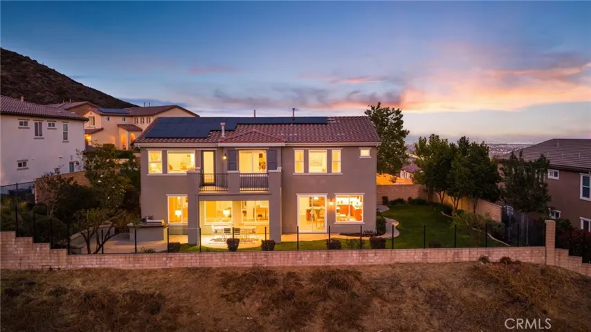 4568 Creekside, Fontana, California 92336