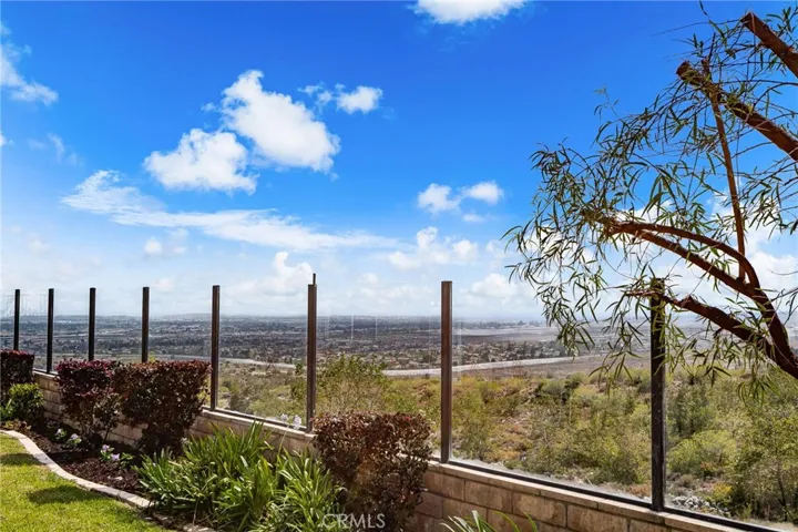 4568 Creekside, Fontana, California 92336