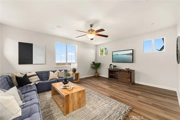 4568 Creekside, Fontana, California 92336