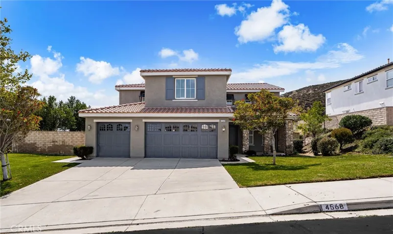 4568 Creekside, Fontana, California 92336