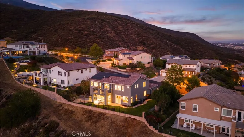 4568 Creekside, Fontana, California 92336