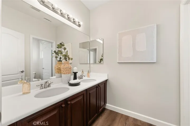 Ensuite Upstairs Bedroom #2