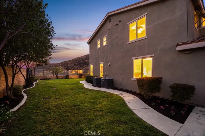 4568 Creekside, Fontana, California 92336