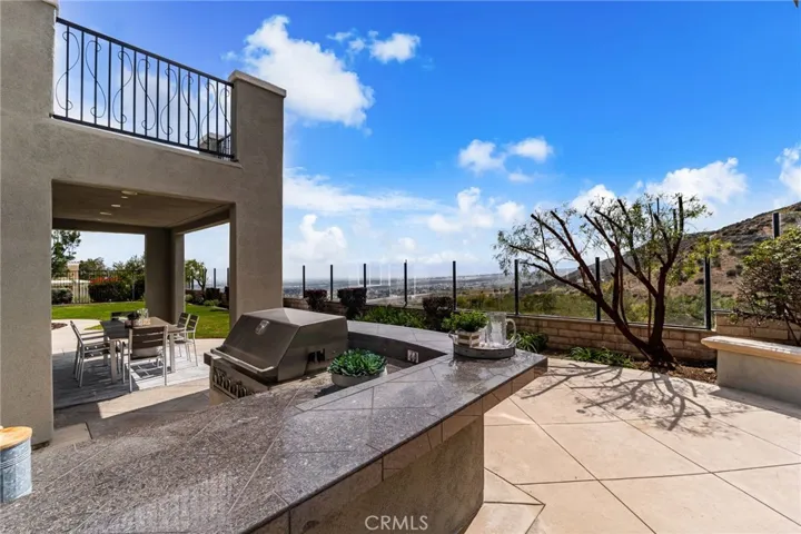 4568 Creekside, Fontana, California 92336