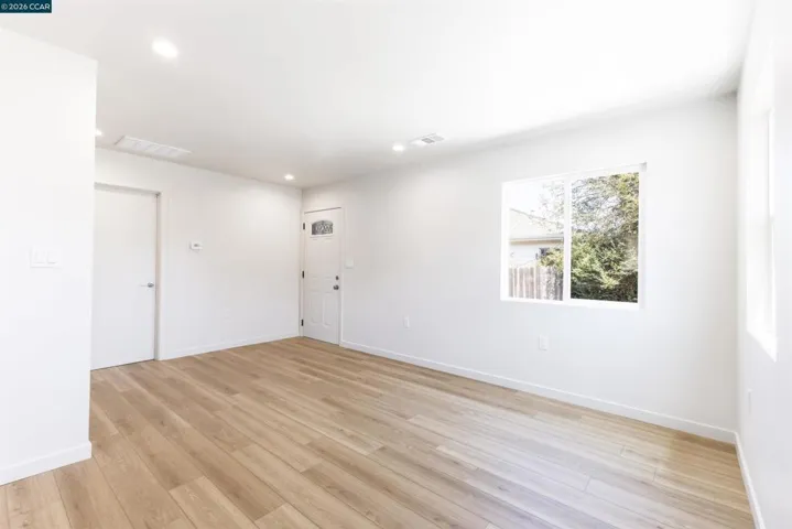 1377 Monterey St, Richmond, California 94804