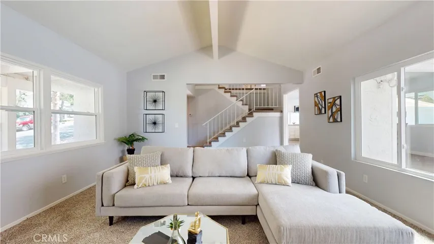 22438 Barbacoa Drive, Saugus, California 91350