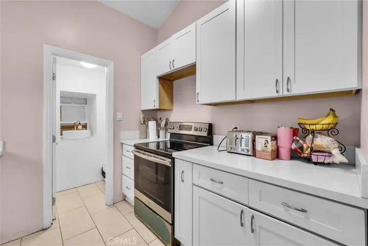 1505 Gratton Street, Riverside, California 92504