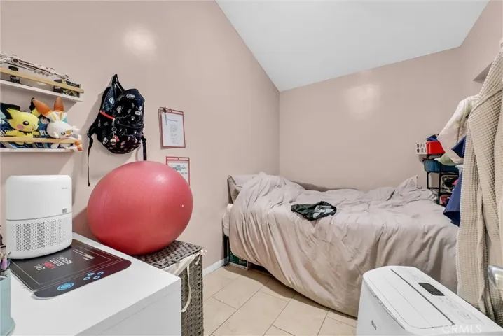 1505 Gratton Street, Riverside, California 92504