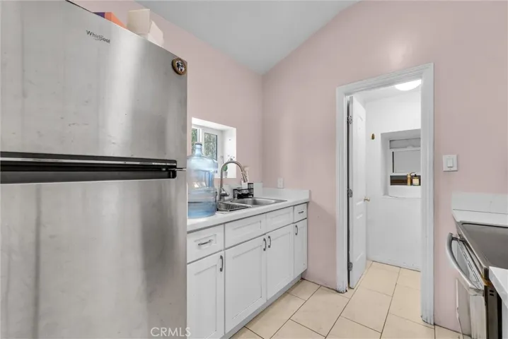1505 Gratton Street, Riverside, California 92504