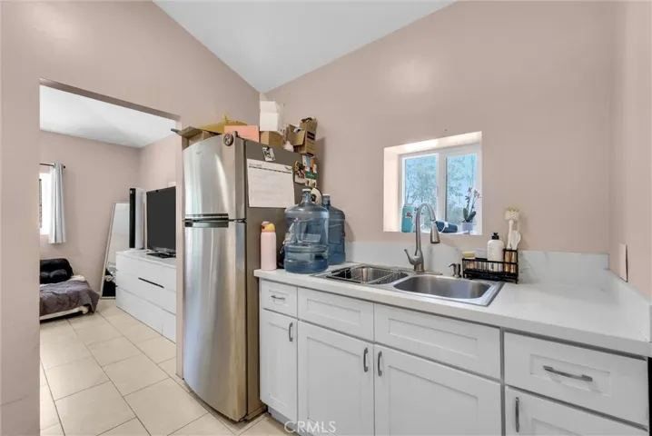 1505 Gratton Street, Riverside, California 92504