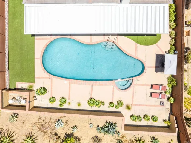 5736 Soledad Mountain Road, La Jolla, California 92037