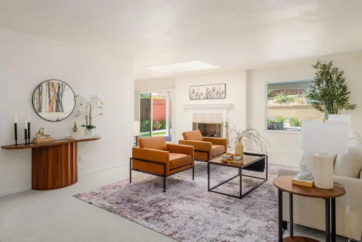 5736 Soledad Mountain Road, La Jolla, California 92037