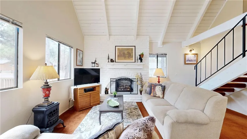301 E Angeles, Big Bear City, California 92314