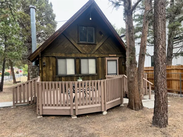 301 E Angeles, Big Bear City, California 92314