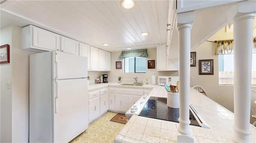 301 E Angeles, Big Bear City, California 92314