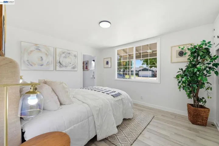 31070 Meadowbrook Ave, Hayward, California 94544-7546