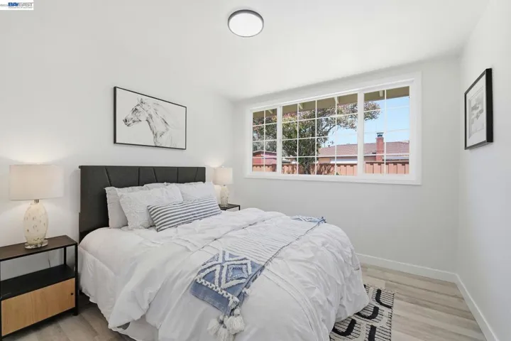 31070 Meadowbrook Ave, Hayward, California 94544-7546