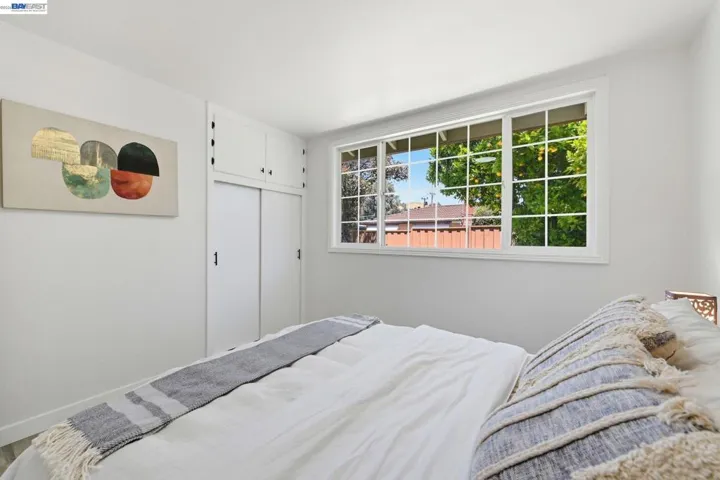 31070 Meadowbrook Ave, Hayward, California 94544-7546