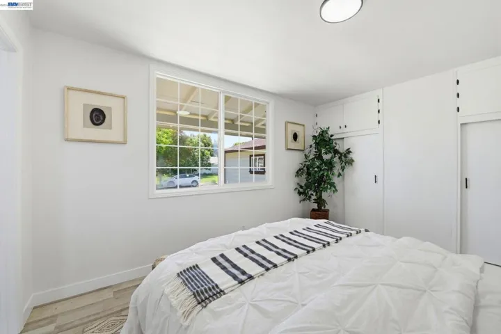 31070 Meadowbrook Ave, Hayward, California 94544-7546