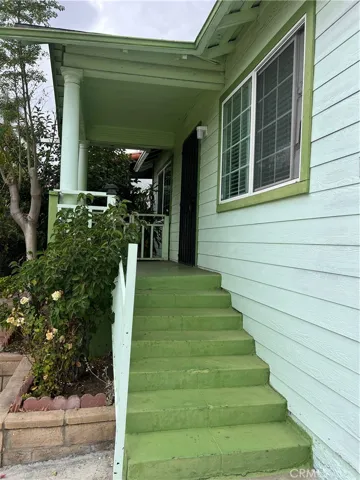 5053 Range View, Los Angeles, California 90042