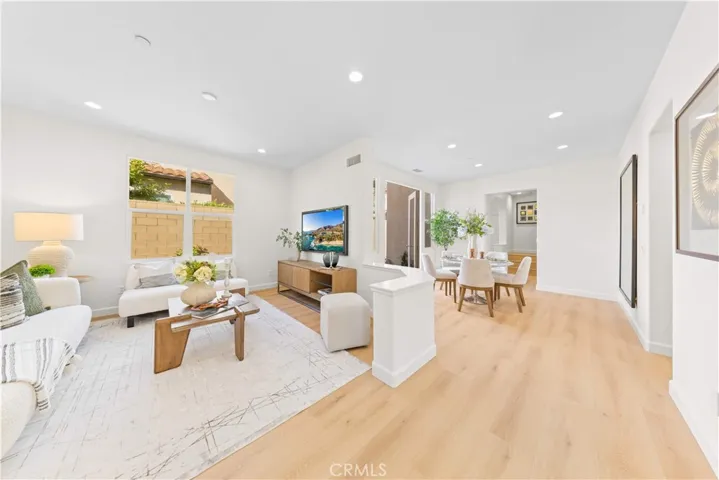 213 Great Lawn, Irvine, California 92620