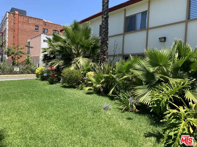 1330 S Wilton Place 9, Los Angeles, California 90019