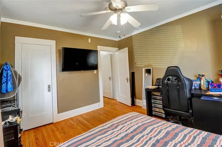 551 E Columbia, Pomona, California 91767