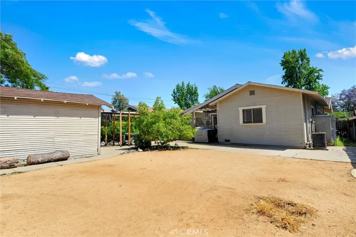 Large rear yard.