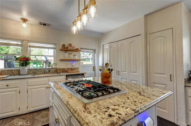 551 E Columbia, Pomona, California 91767