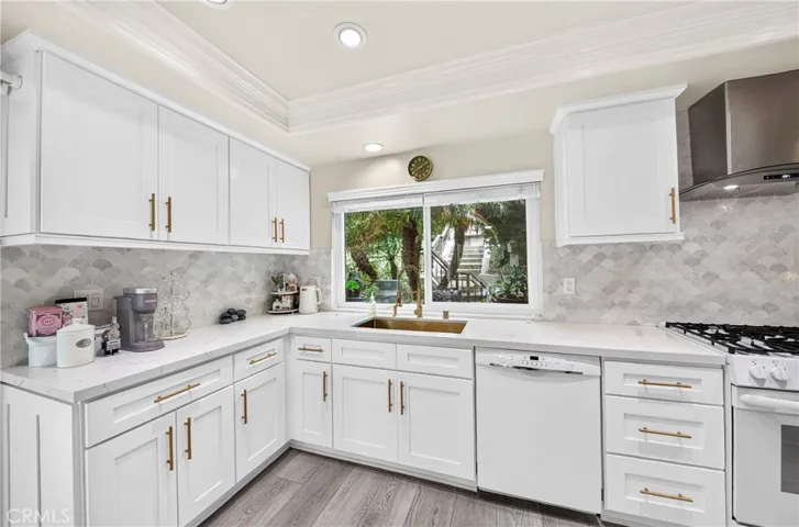 12 Rana, Irvine, California 92612