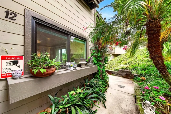 12 Rana, Irvine, California 92612