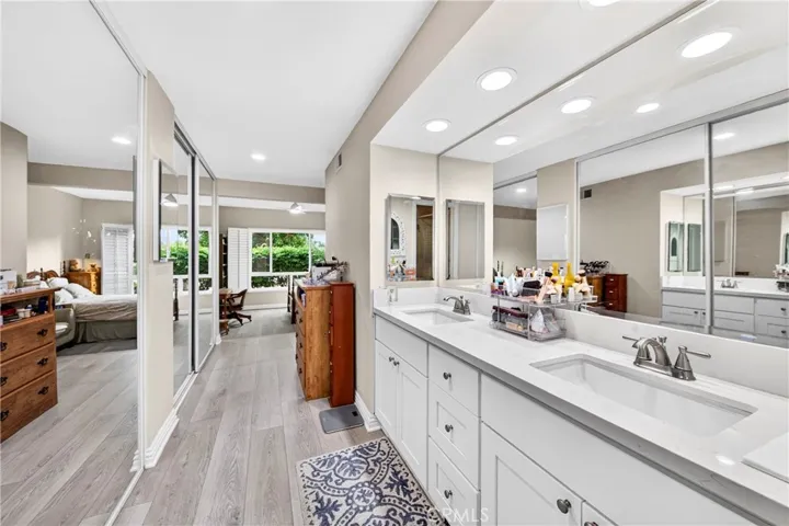 12 Rana, Irvine, California 92612