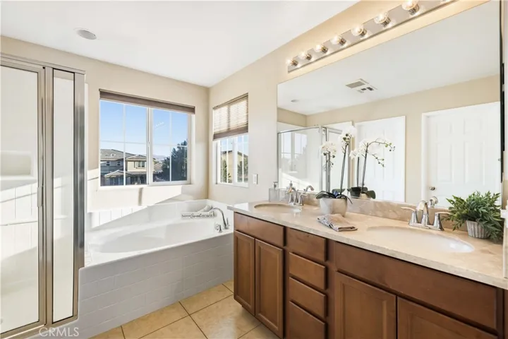 3103 Louise, Lancaster, California 93536