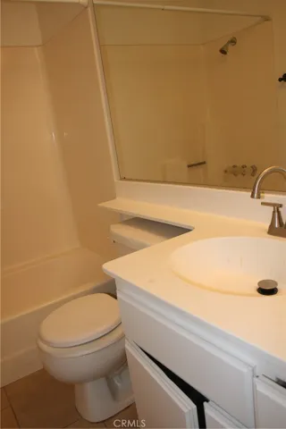 730 W 4th Street 306, Long Beach, California 90802