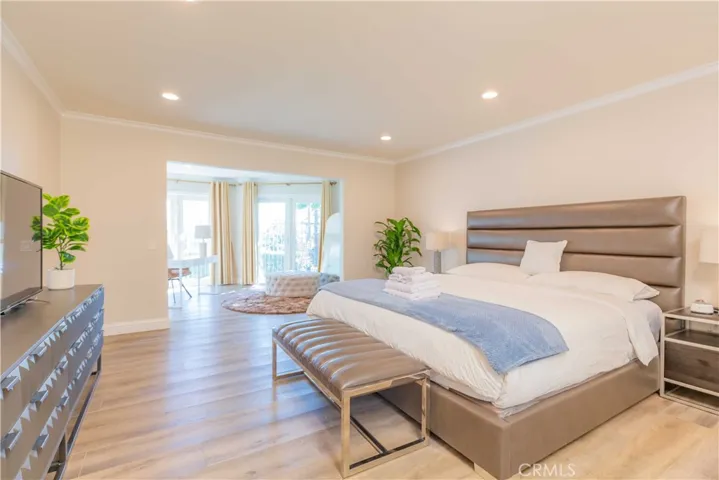 834 Cloverview, Glendora, California 91741