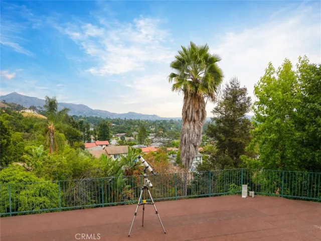 834 Cloverview, Glendora, California 91741