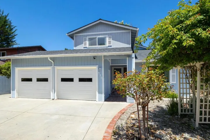 999 Live Oak Avenue, Santa Cruz, California 95062