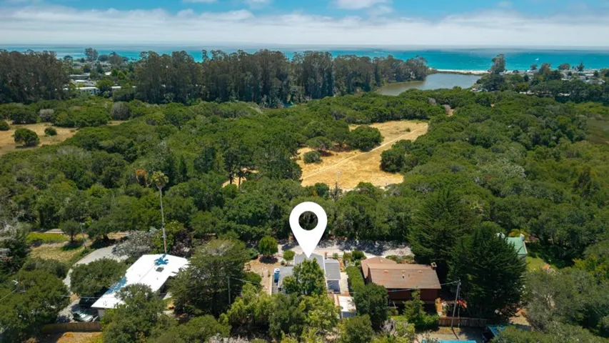 999 Live Oak Avenue, Santa Cruz, California 95062