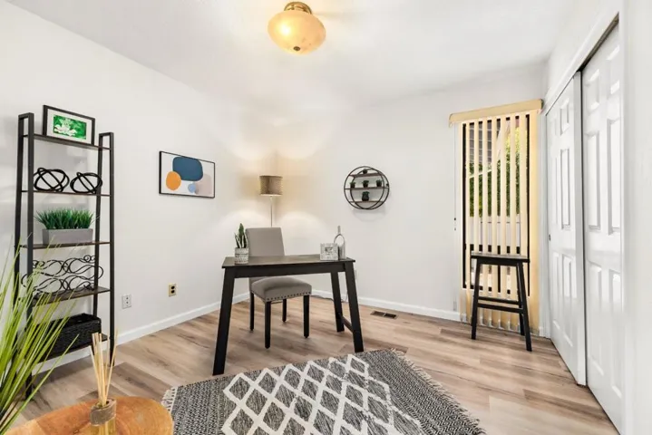 999 Live Oak Avenue, Santa Cruz, California 95062