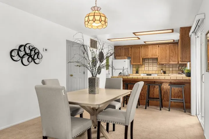 999 Live Oak Avenue, Santa Cruz, California 95062