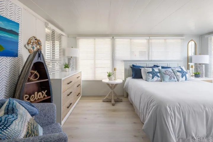 123 Jasper Street, Encinitas, California 92024
