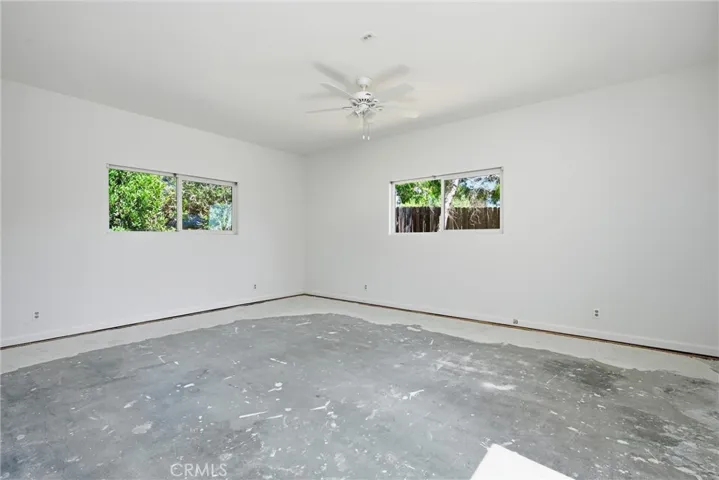 4th Bonus Room w/ Separate Entry Option